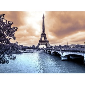 Grafika Kids (00379) - "Eiffel Tower from Seine. Winter rainy day in Paris" - 300 pieces puzzle