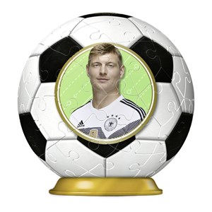Ravensburger (11934) - "Toni Kroos, German Football Association Player" - 54 pieces puzzle