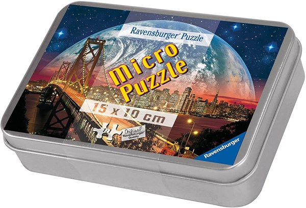 Ravensburger (14953) - "Planet Over San Francisco" - 204 pieces puzzle